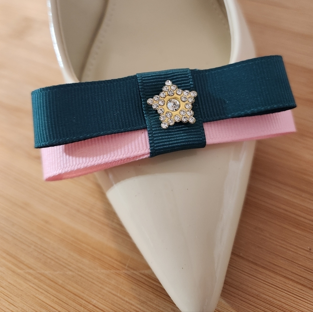 Hand Crafted Shoe Bows Clips Pink and Forest Green with Bling